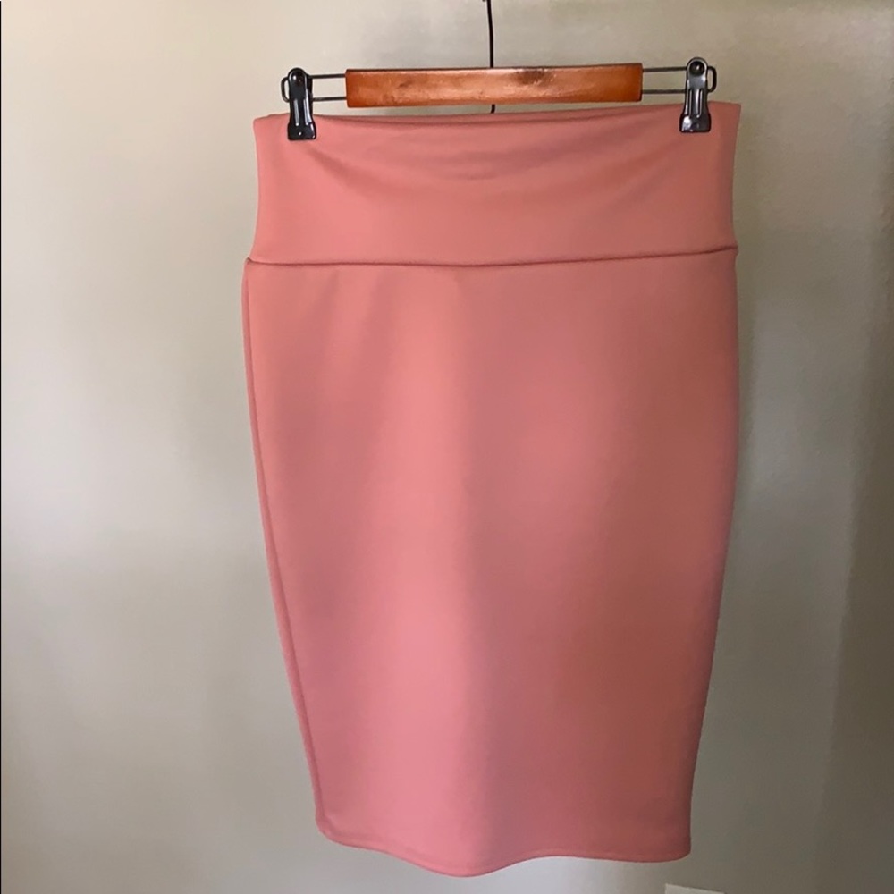 Silhouette NYC Pencil Skirt
